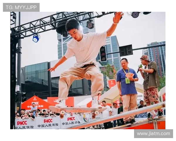 南京滑板精英赛点评：团队协作助力滑板队展现非凡实力与风采